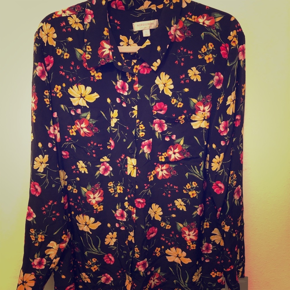 Nordstrom Collection 100% Silk Floral Button Up